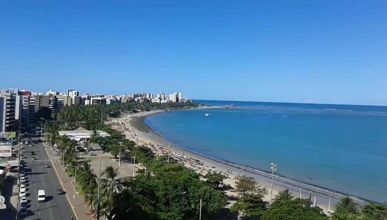 Maceió Na Beira Mar De Pajucara - Edificio Neo 2 - Apartamento Com 02 Quartos - Tem Varanda- Vista Lateral Do Mar - Avenida Doutor Antonio Gouveia 1081- Consumo Eletrico E Pago No Ckeck-Out 1Kwh E 1,35 Reias מראה חיצוני תמונה