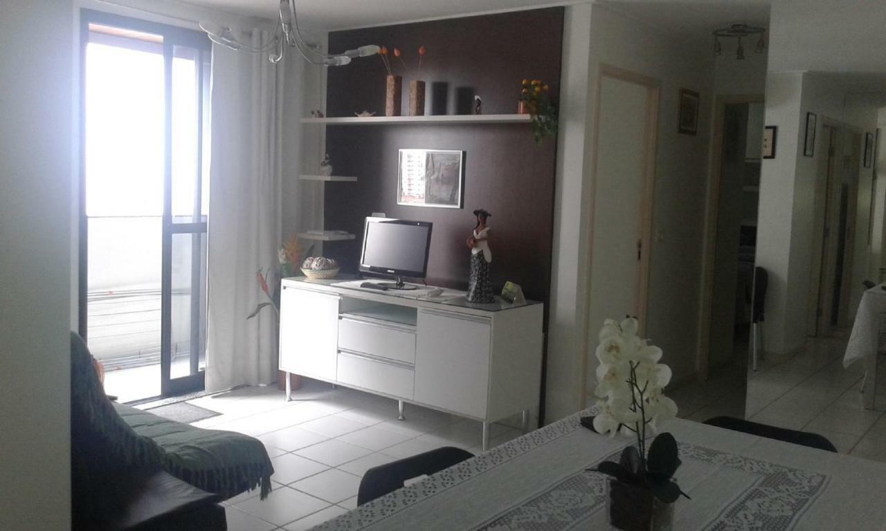 Maceió Na Beira Mar De Pajucara - Edificio Neo 2 - Apartamento Com 02 Quartos - Tem Varanda- Vista Lateral Do Mar - Avenida Doutor Antonio Gouveia 1081- Consumo Eletrico E Pago No Ckeck-Out 1Kwh E 1,35 Reias מראה חיצוני תמונה